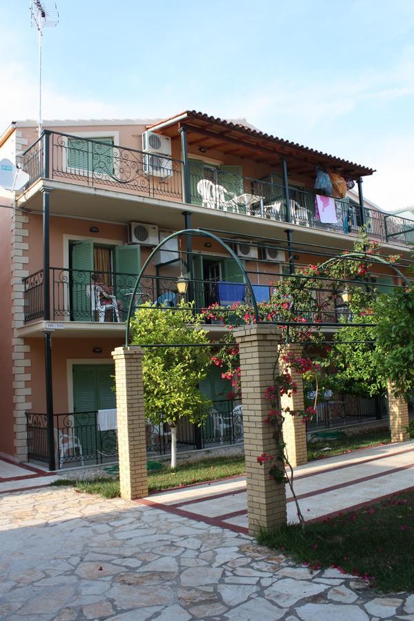 Philippos Hotel Kassiopi Exterior foto